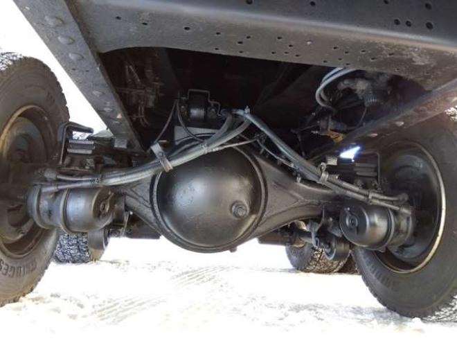 ギガ深ダンプ　PDG-CYH77W8 新明和工業　 2WD 9830