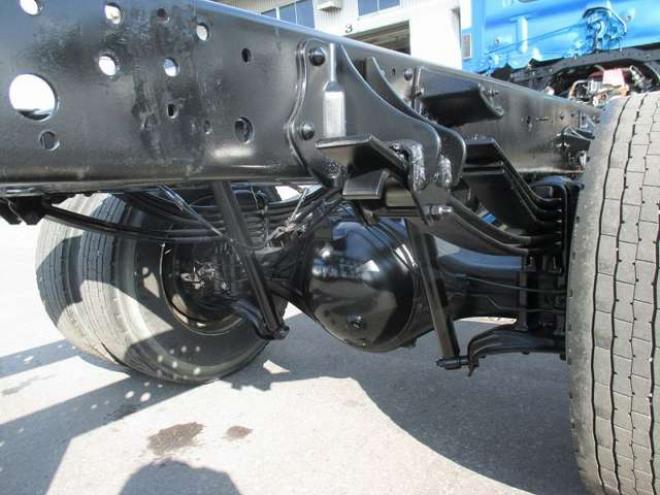 レンジャーキャブ付シャーシ　TKG-FD9JGAA　 2WD 5120