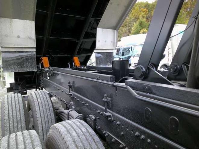 プロフィア深ダンプ　2DG-FS1AHE 新明和工業　 2WD 8860