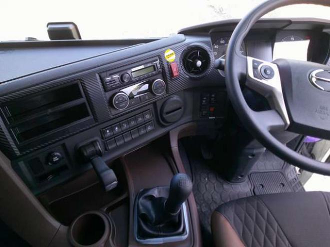 プロフィア深ダンプ　2DG-FS1AHE 新明和工業　 2WD 8860