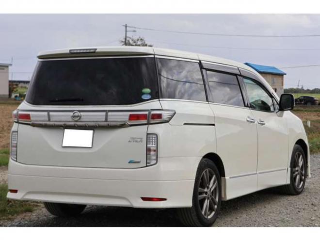 エルグランド2.5 250ハイウェイスター アーバンクロム 4WD　検R9/9　両側電動スライドドア　ETC　バックカメラ　自社　ローンカノウ 2500