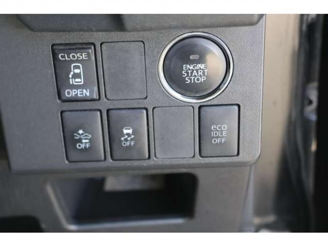 ピクシスメガX SA 4WD　検2年　ワンオーナー　社外ナビ　シートヒーター　フルセグ　自社　ローンカノウ 660