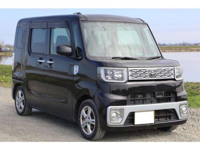 ピクシスメガX SA 4WD　検2年　ワンオーナー　社外ナビ　シートヒーター　フルセグ　自社　ローンカノウ 660