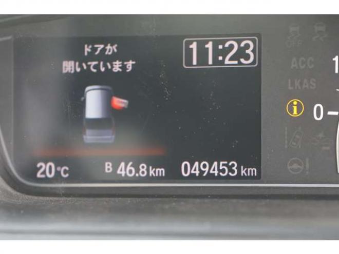 N-BOXカスタム 660 G L ホンダセンシング 4WD　検二年　バックカメラ　両席シートヒーター　TV　ETC 660
