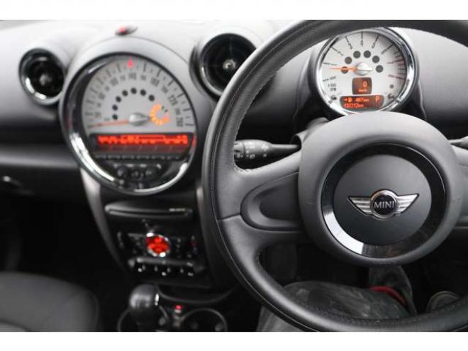 ミニクロスオーバー クーパー オール4　検2年　オートライト　スマートキー　自社　ローンカノウ 正規輸入車 4WD 1600