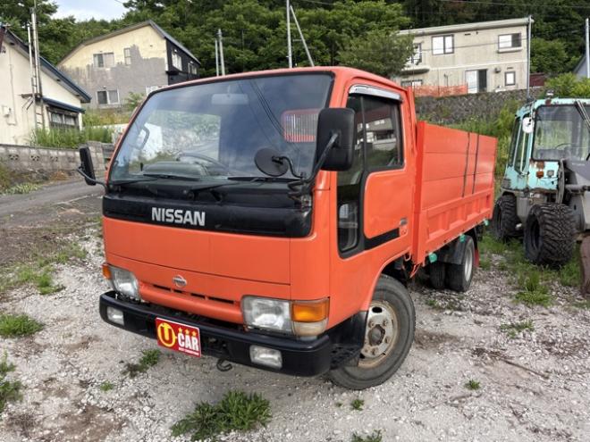 アトラス3.0 ダンプ スーパーロー ディーゼル　 2WD 3000