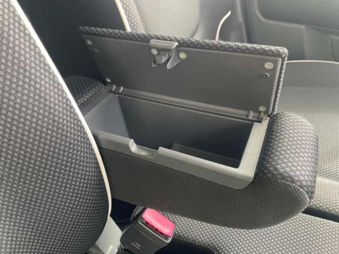 ハスラーXターボ 4WD　1年保証/Bluetooth/ナビ・TV/バックカメラ/前後ドライブレコーダー/ビルトインETC/キー2本/HIDヘッドライト/シートヒーター/2トーンカラー/純正15インチアルミホイール/車検令和9年8月/法定整備/修復歴無し 660