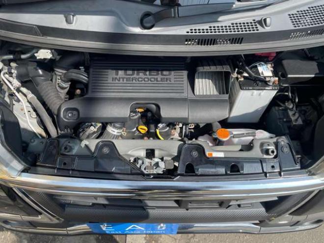 タントカスタム RS トップエディション SAII 4WD　後期型/1年保証/Bluetooth/ナビ・フルセグTV/バックカメラ/エンジンスターター/純正15インチアルミホイール/アルミホイール付き冬タイヤ付き/ハーフレザーシート/LEDフォグライト/車検整備2年付/法定整備/修復歴無し 660
