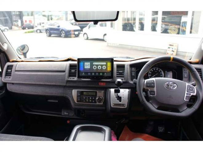 ハイエースバン2.8 スーパーGL ロング ディーゼルターボ 4WD　スーパーGL4WD415SAFARIコンプリートディスプレイオーディオ・両側パワースライドドア・クリアランスソナー装備 2800