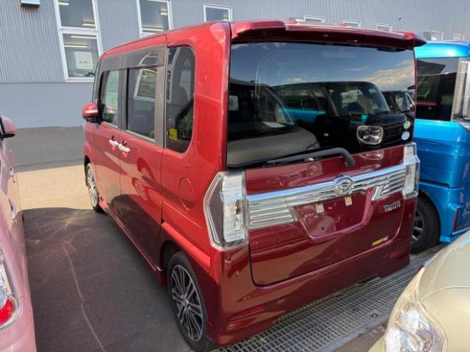 タントカスタムRSトップエディションSAIII 4WD 660 5Dr