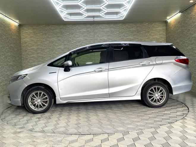 シャトルハイブリッドX 4WD 5年保証 自社認証工場 車検整備2年付 ナビTV Bカメ ETC 修復歴無 寒冷地仕様 禁煙 4WD 1500