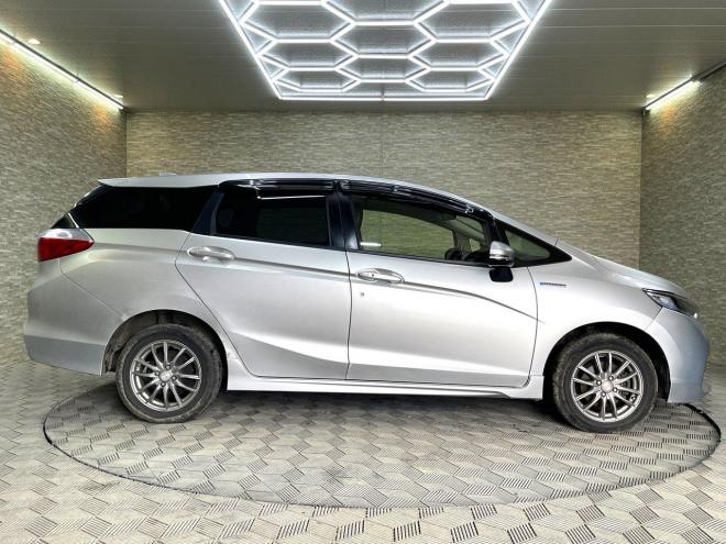 シャトルハイブリッドX 4WD 5年保証 自社認証工場 車検整備2年付 ナビTV Bカメ ETC 修復歴無 寒冷地仕様 禁煙 4WD 1500