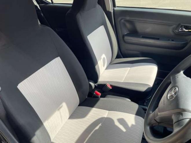 ピクシスエポックX SAIII 4WD　1年保証/Bluetooth/ナビ・フルセグTV/バックカメラ/コーナーセンサー/エンジンスターター/キーレス/LEDヘッドライト/LEDフォグライト/アルミホイール付き夏タイヤ装着/冬タイヤ付き/車検整備2年付/法定整備/修復歴無 660
