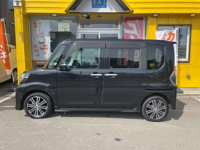 タントカスタム RS トップエディション SAII 4WD　後期型/1年保証/Bluetooth/ナビ・フルセグTV/バックカメラ/エンジンスターター/純正15インチアルミホイール/アルミホイール付き冬タイヤ付き/ハーフレザーシート/LEDフォグライト/車検整備2年付/法定整備/修復歴無し 660