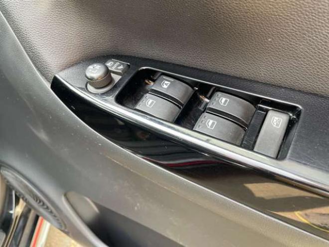 キャストスポーツ 660 SAII 4WD　1年保証/ターボ/Bluetooth/ナビ・フルセグTV/バックカメラ/2トーンカラー/ハーフレザーシート/シートヒーター/LEDヘッドライト/LEDフォグライト/車検整備2年付き/法定整備/修復歴無し 660