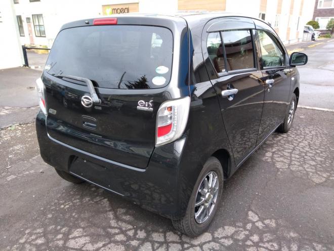 ミライースミライース Ｘｆ ４ＷＤ　ＡＢＳ　キーレス　アイドリングストップ　ナビＴＶ　ブルーツース　リモコンスターター　電動格納ミラー　ドアバイザー　プライバシーガラス　夏冬タイヤ付　車検令和１０年１０月　保証１年付 4WD 660 5Dr