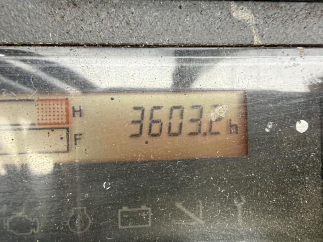 フォークリフトトヨタ 02-8FD25 2.5トン ディーゼル フォークシフター