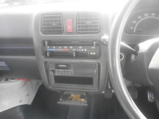 キャリーKC　エアコン　パワステ　４WD 660 2Dr