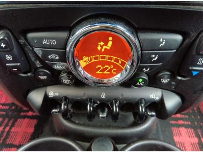 ミニクロスオーバー クーパー オール4　 正規輸入車 4WD 1600