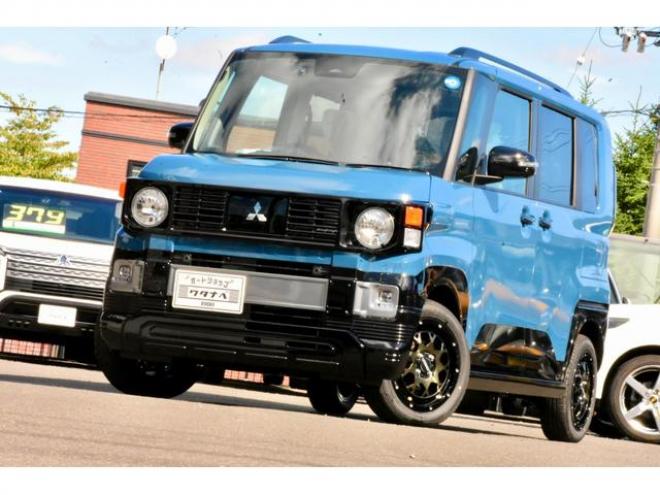デリカミニＴ プレミアム ４ＷＤ ＴＡＲＯＵＳセレクション ＤＡＭＤ／ＤＡＬＩ チームデイトナＭ９＋ 寒冷地仕様／寒冷地プラスパック 届出済未使用車 ナビ／ＴＶ／バックカメラ ドラレコ前後（北海道） 登録済未使用車 4WD 660 5Dr