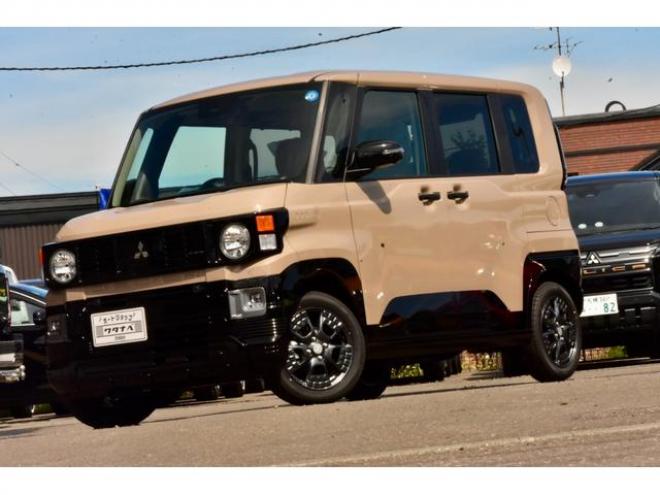 デリカミニＴ プレミアム ４ＷＤ ＴＡＲＯＵ’Ｓセレクション ＤＡＭＤ ナビ／バックカメラ ドラレコ前後 両側パワースライドドア シートヒーター ステアリングヒーター（北海道） 登録済未使用車 4WD 660 5Dr