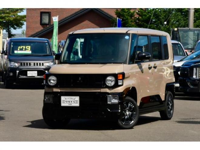 デリカミニＴ プレミアム ４ＷＤ ＴＡＲＯＵ’Ｓセレクション ＤＡＭＤ ナビ／バックカメラ ドラレコ前後 両側パワースライドドア シートヒーター ステアリングヒーター（北海道） 登録済未使用車 4WD 660 5Dr