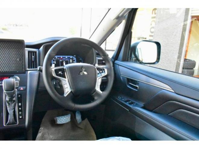 デリカＤ：５ Ｐ ２６型 ４ＷＤ Ｐ ＴＡＲＯＵＳセレクション 登録済未使用車 Ｓ－ＡＷＣ １１型ナビ ドラレコ前後 ＥＴＣ フロアマット（北海道） 登録済未使用車 4WD 2200(D) 5Dr