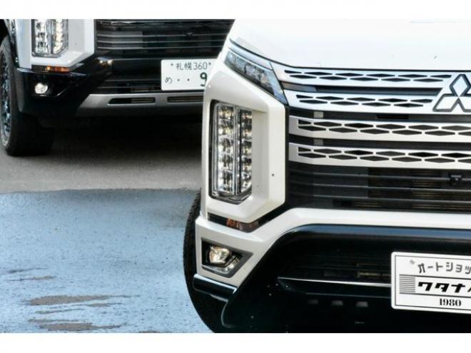 デリカＤ：５ Ｇ ４ＷＤ 本州仕入 新品フロントガード 新品ディスプレイオーディオ 純正ルーフラック 新車外し１８インチホイール／タイヤ（北海道） 4WD 2200(D) 5Dr