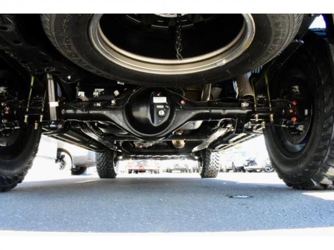 トライトンＧＳＲ ４ＷＤ 登録済未使用車 ＴＡＲＯＵＳセレクション ＭＫＷ１７インチ／ＭＴタイヤ ２インチリフトアップ（北海道） 登録済未使用車 4WD 2400(D) 4Dr