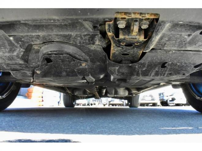 デリカＤ：５ Ｄ パワーパッケージ ４ＷＤ 新車外し１８インチアルミ／タイヤ 新品フロントガード 両側パワースライドドア（北海道） 4WD 2200(D) 5Dr
