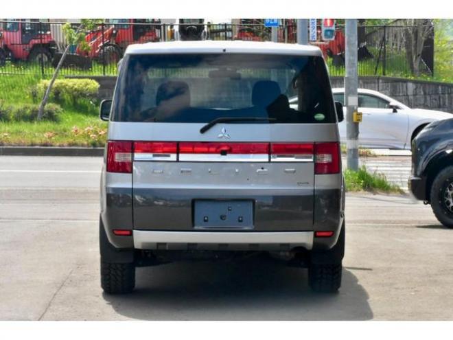 デリカＤ：５ Ｄ パワーパッケージ ４ＷＤ 本州仕入 前期・最終型 アルパインナビ 両側電動スライドドア シートヒーター 純正フロントプロテクター エンジンマウント交換済（北海道） 4WD 2200(D) 5Dr