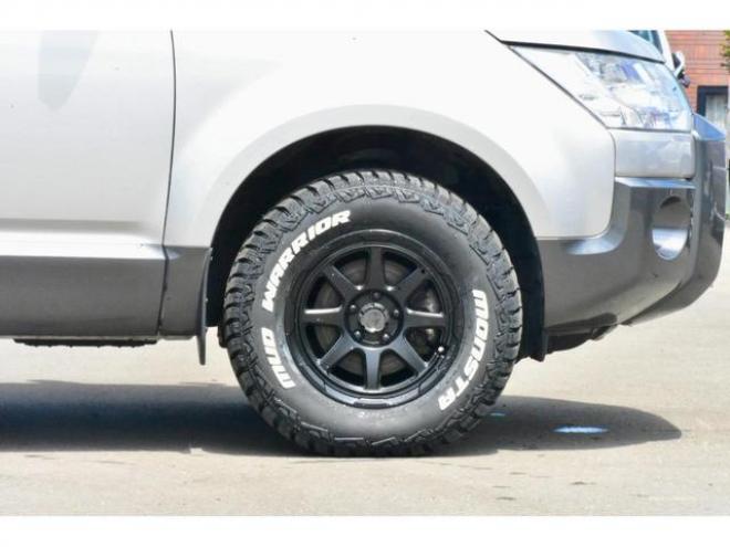 デリカＤ：５ Ｄ パワーパッケージ ４ＷＤ 本州仕入 前期・最終型 アルパインナビ 両側電動スライドドア シートヒーター 純正フロントプロテクター エンジンマウント交換済（北海道） 4WD 2200(D) 5Dr