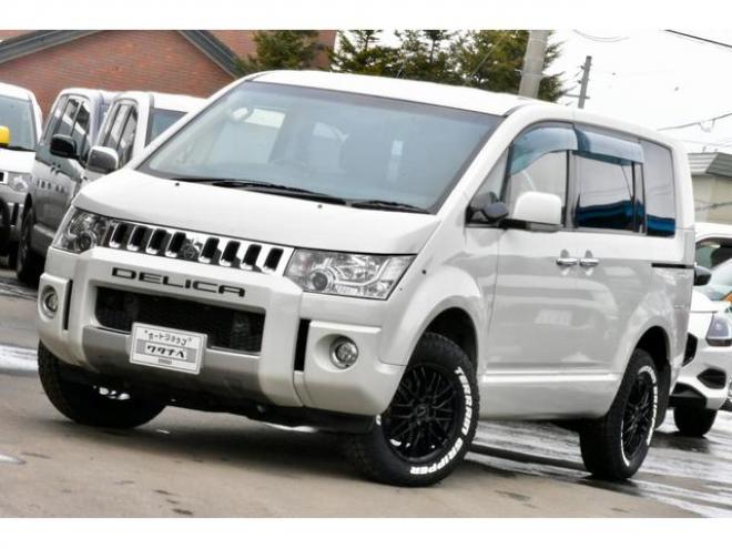 デリカＤ：５ Ｄ パワーパッケージ ４ＷＤ 本州仕入 前期／最終型 新品１６インチアルミ／タイヤ 社外ナビ／バックカメラ ディーラー点検 エンジンマウント交換付（北海道） 4WD 2200(D) 5Dr