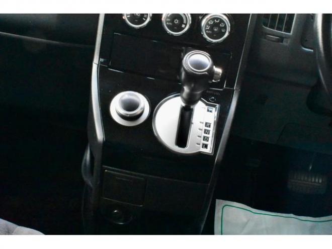 デリカＤ：５ Ｄ パワーパッケージ ４ＷＤ 本州仕入 前期／最終型 新品１６インチアルミ／タイヤ 社外ナビ／バックカメラ ディーラー点検 エンジンマウント交換付（北海道） 4WD 2200(D) 5Dr