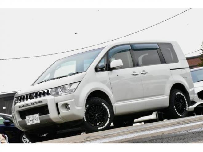デリカＤ：５ Ｄ パワーパッケージ ４ＷＤ 本州仕入 前期／最終型 新品１６インチアルミ／タイヤ 社外ナビ／バックカメラ ディーラー点検 エンジンマウント交換付（北海道） 4WD 2200(D) 5Dr