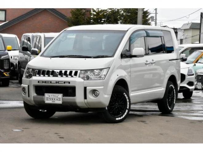 デリカＤ：５ Ｄ パワーパッケージ ４ＷＤ 本州仕入 前期／最終型 新品１６インチアルミ／タイヤ 社外ナビ／バックカメラ ディーラー点検 エンジンマウント交換付（北海道） 4WD 2200(D) 5Dr