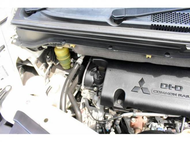 デリカＤ：５ シャモニー ４ＷＤ サイドタープ／ルーフキャリア リフトアップ １６インチホイール／ＭＴタイヤ ＢＳスタッドレス フリップダウンモニター（北海道） 4WD 2200(D) 5Dr