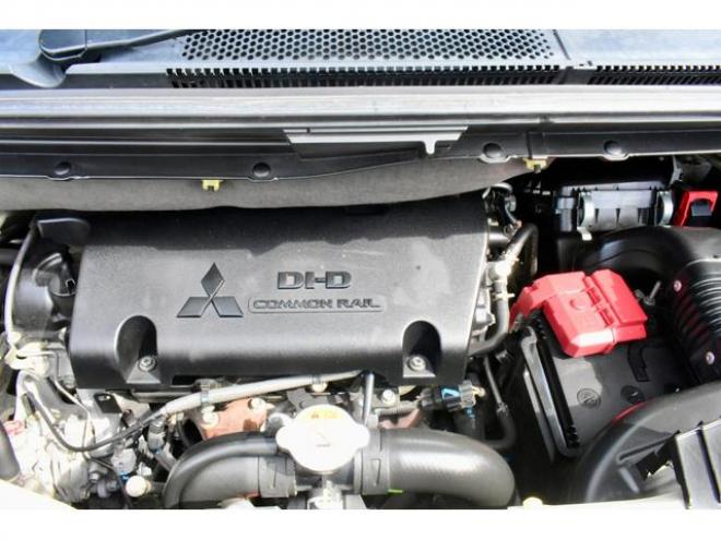 デリカＤ：５ シャモニー ４ＷＤ サイドタープ／ルーフキャリア リフトアップ １６インチホイール／ＭＴタイヤ ＢＳスタッドレス フリップダウンモニター（北海道） 4WD 2200(D) 5Dr