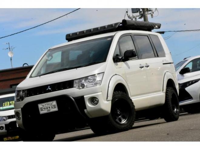 デリカＤ：５ シャモニー ４ＷＤ サイドタープ／ルーフキャリア リフトアップ １６インチホイール／ＭＴタイヤ ＢＳスタッドレス フリップダウンモニター（北海道） 4WD 2200(D) 5Dr