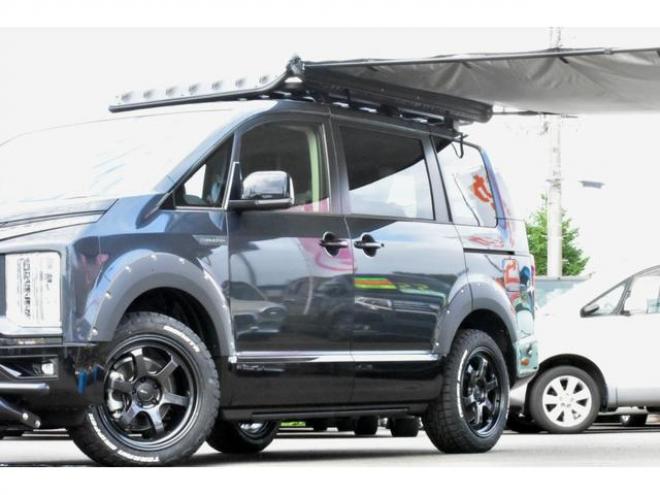 デリカＤ：５ シャモニー ４ＷＤ サイドタープ／ルーフキャリア リフトアップ １６インチホイール／ＭＴタイヤ ＢＳスタッドレス フリップダウンモニター（北海道） 4WD 2200(D) 5Dr