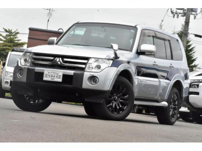 パジェロロング エクシード ４ＷＤ ロックフォードサウンド 三菱１８インチアルミ（北海道） 4WD 3000 5Dr