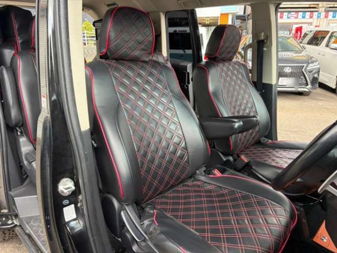 デリカD：5 2.2 D パワーパッケージ ディーゼルターボ 4WD　車検10年2月　両側パワースライド　アルミ・ホワイトレター 2300