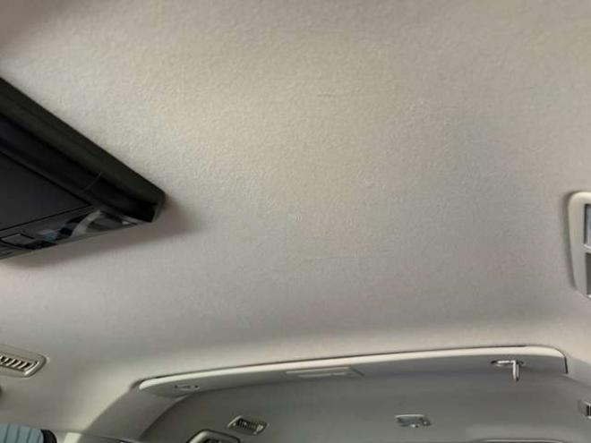 デリカD：5 2.2 D パワーパッケージ ディーゼルターボ 4WD　車検10年2月　両側パワースライド　アルミ・ホワイトレター 2300