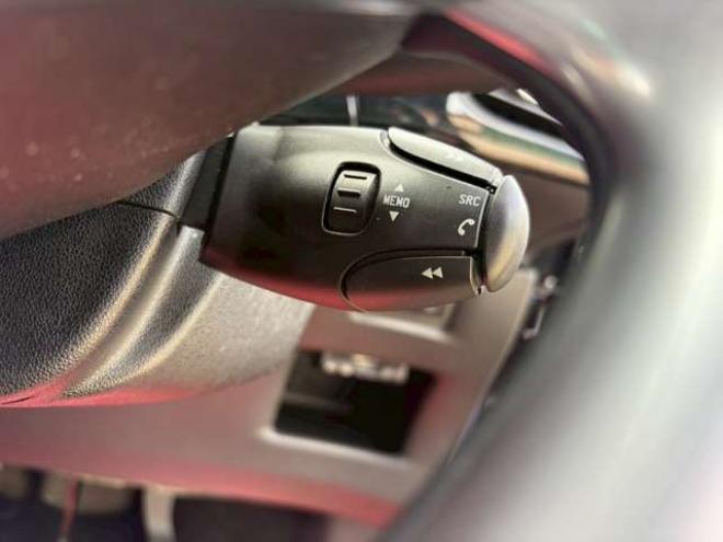 シトロエンDS3 シック　ETC　エアコン・クーラー　パワステ　パワーウィンドウ　キーレス　ABS 運転席エアバッグ　助手席エアバッグ　サイドエアバッグ　横滑り防止装置　社外ナビ　MTモード付 正規輸入車 2WD 1200