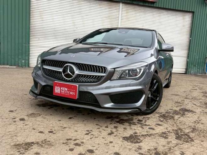 ベンツCLAクラス CLA250 4マチック 4WD　ナビ　バックカメラ　ETC　キーレスエントリー　シートヒーター　エアコン　クルーズコントロール　ABS　盗難防止装置　パワステ　パワーウィンドウ　横滑防止装置　パーキングアシスト　アイドリングストップ 正規輸入車 2000