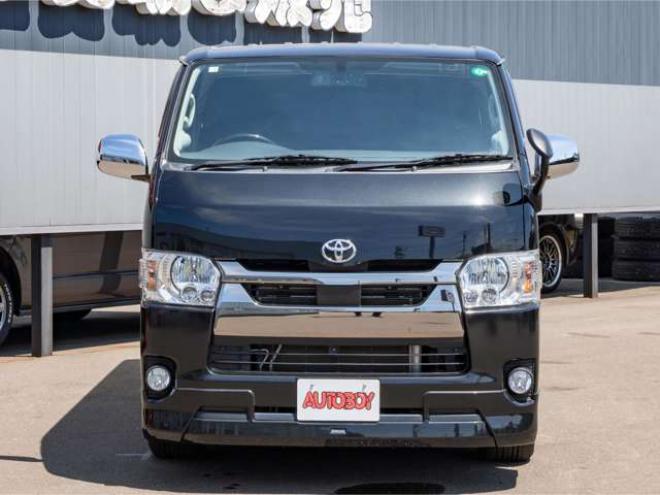 ハイエースバン2.8ダークプライム マルチロールトランスポータータイプIIロング ディーゼルターボ4WD　モデリスタフルエアロ・415COBRAバッドラッカー18インチAW・純正SDナビTV・Bカメラ・両側パワスラ・LEDライト・スマキー・AC100V・ベッドキット・エンスタ 2800
