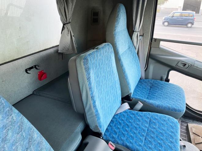 ファイター中古　キャンピング/移動販売/ダンプベース　中型トラック