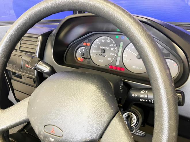 ファイター中古　キャンピング/移動販売/ダンプベース　中型トラック