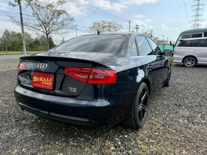 アウディA4 2.0TFSIクワトロ 4WD 2000 4Dr