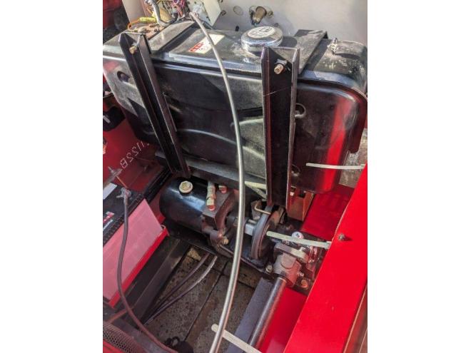 除雪機フジイ　SD1122B　22馬力　ガソリン　２気筒エンジン　良品　510h